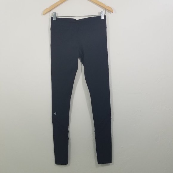 lululemon athletica Pants - Lululemon Ruffle Leggings Size 8